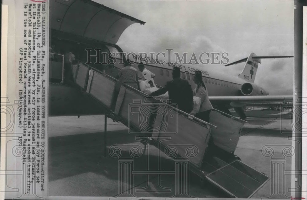 1971 Press Photo Clifford Mansfield - RSH20621 - Historic Images