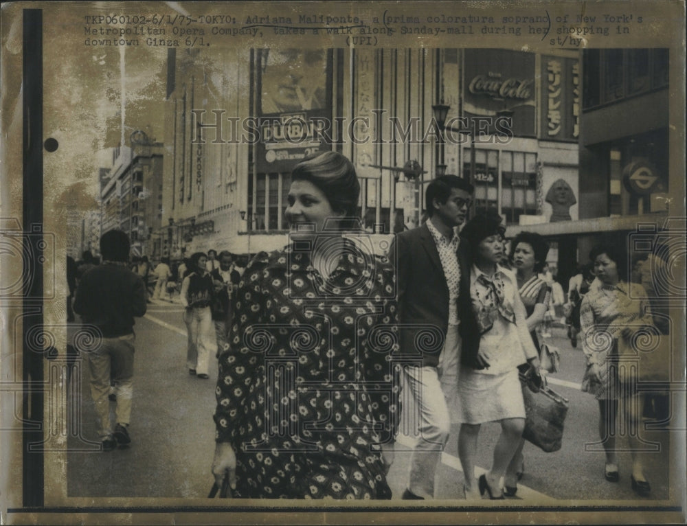 1975 Press Photo Musician Adriana Maliponte - Historic Images