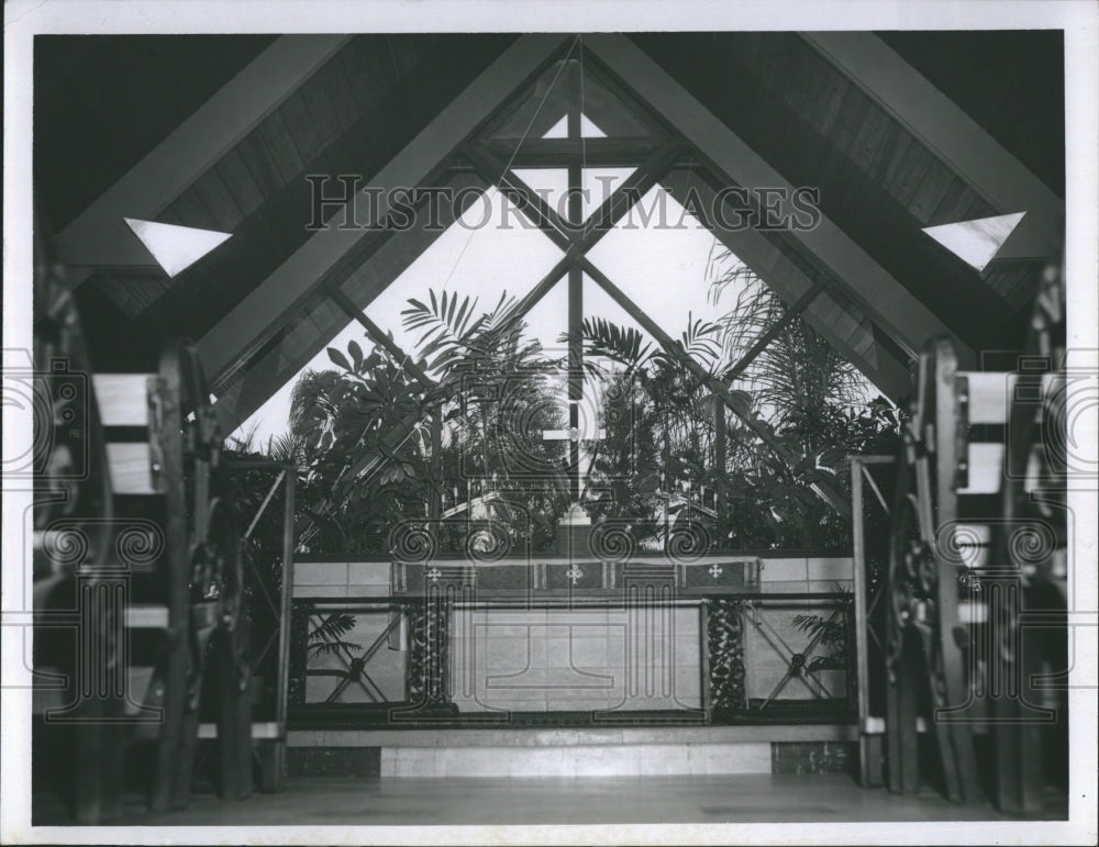 1956 Press Photo St. Bartholomew's Episcopal Church Altar St. Petersburg FLA - Historic Images