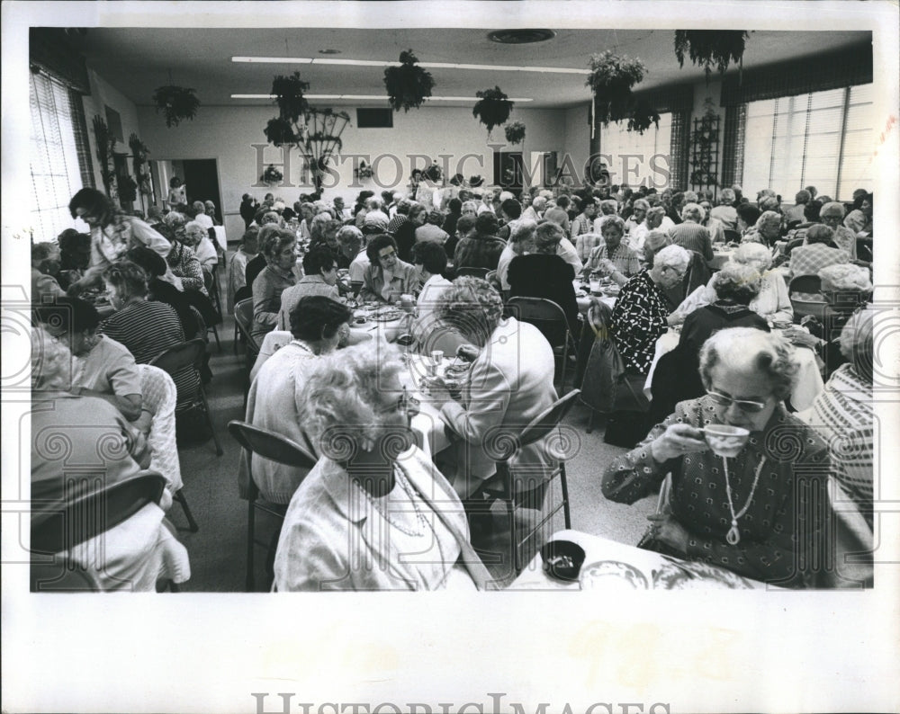 1974 Press Photo St. Anne&#39;s Chapter Of The Christ Crab Luncheon - RSH21285 - Historic Images