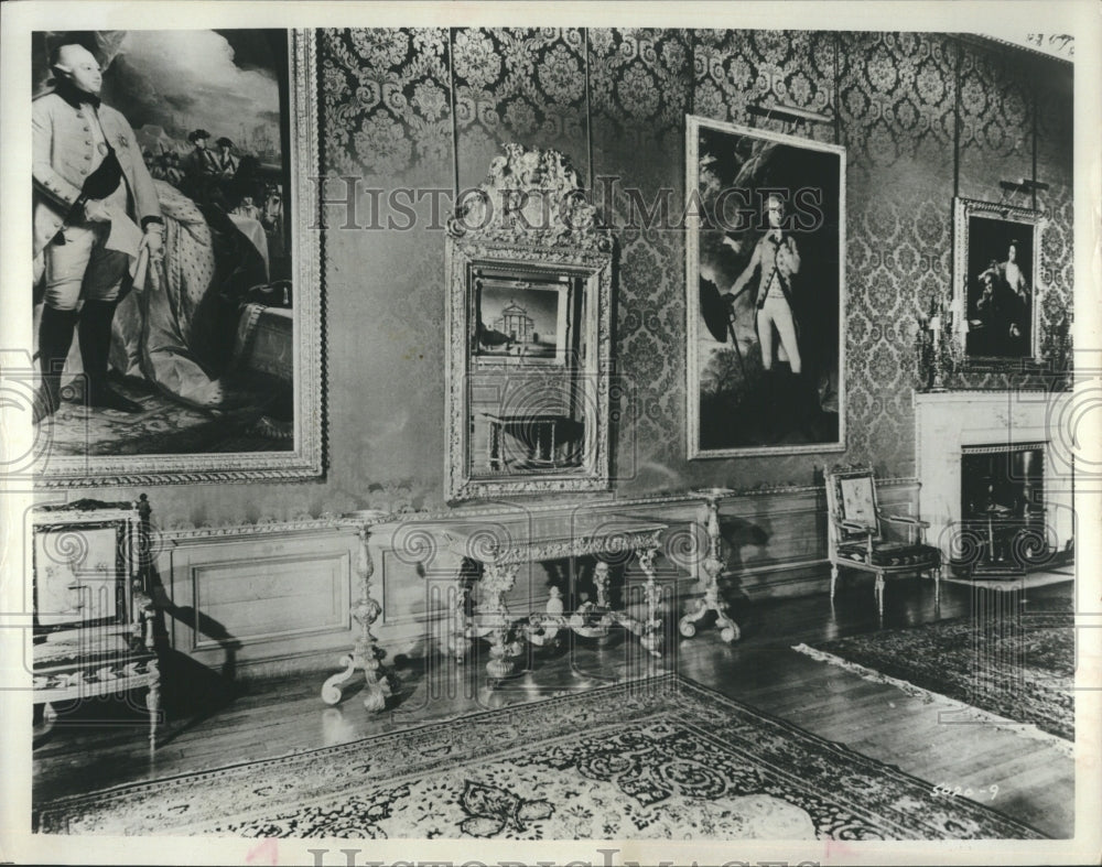 1969 Press Photo Windsor Castle "Palaces of a Queen" Film - Historic Images