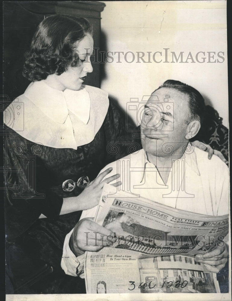 1937 Press Photo Former Boxing Champion Mike McTigue Beaten On Chicago L Train - Historic Images