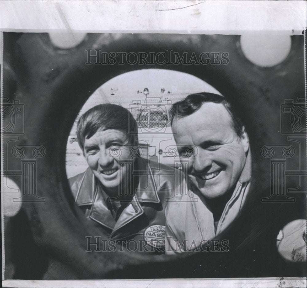 1971 Bobby Issac and A.J. Foyt-Historic Images