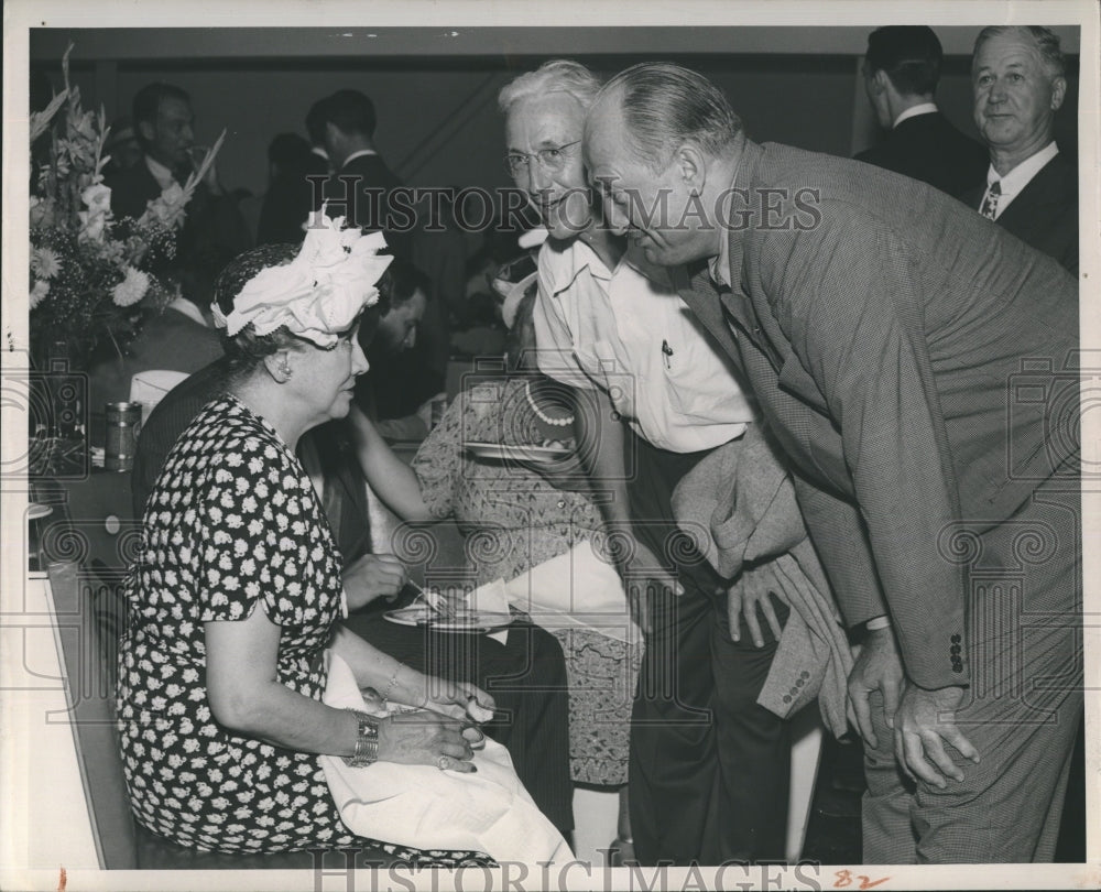 Press Photo Roscoe McGowen and John Parker - RSH21795 - Historic Images