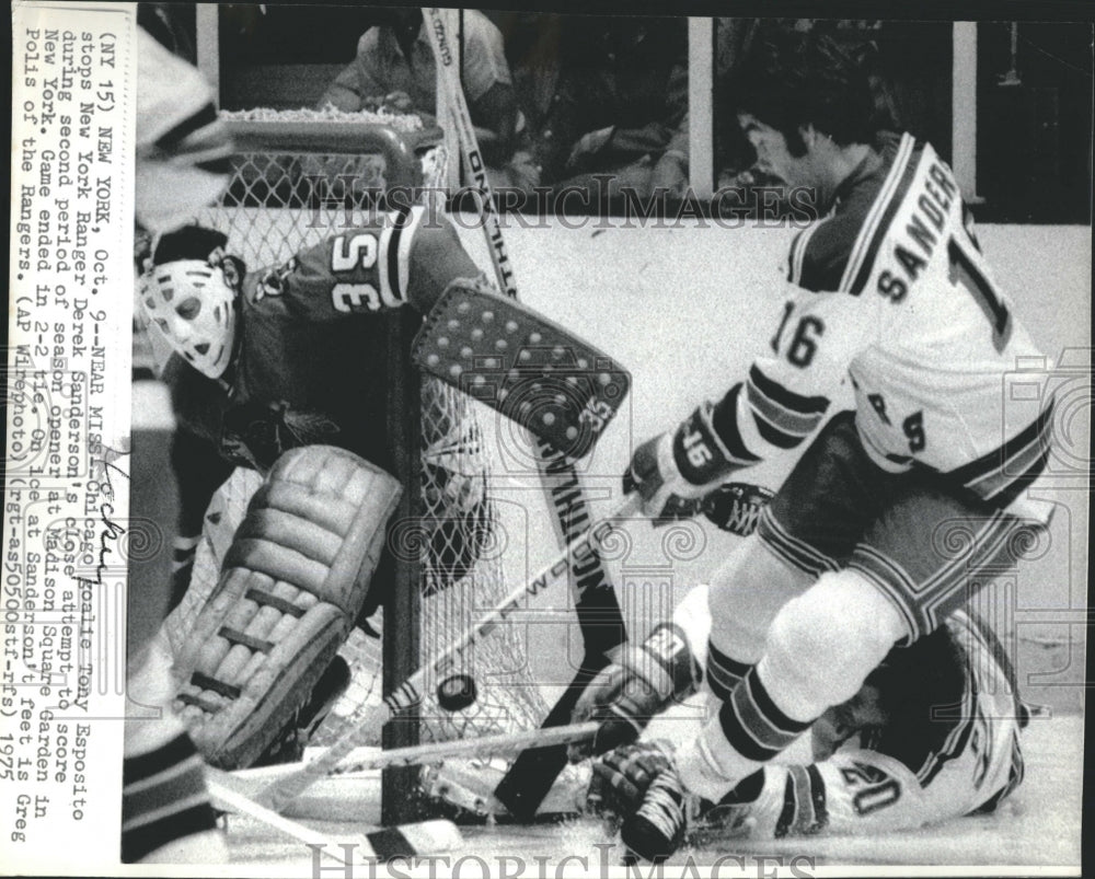 1975 Chicago Goalie Esposito and New York Derek Sanderson's. - Historic Images