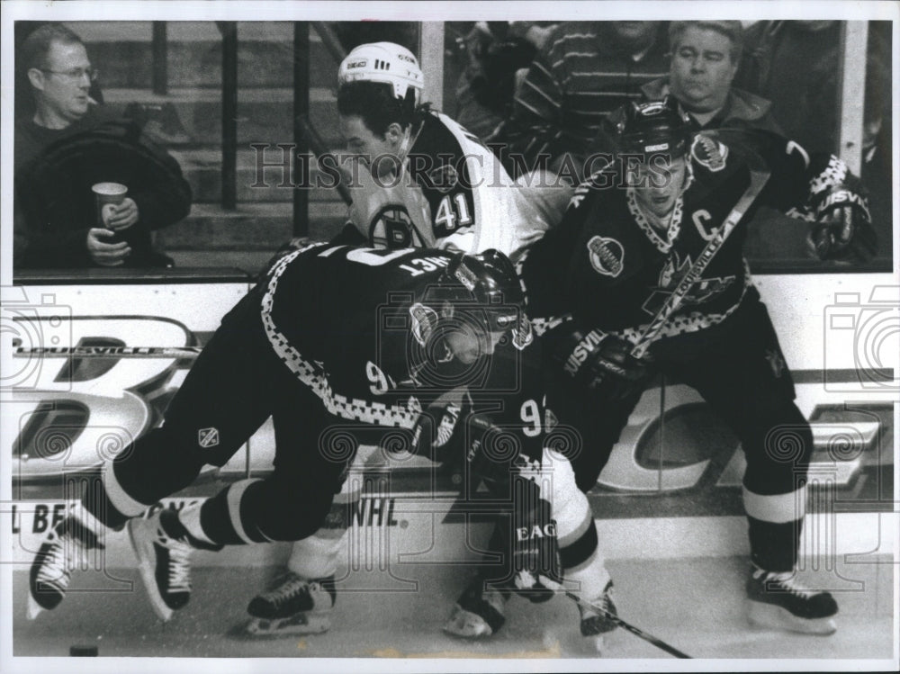 1998 Press Photo Rick Tocchet, Jason Allison and Keith Tkachuk - Historic Images