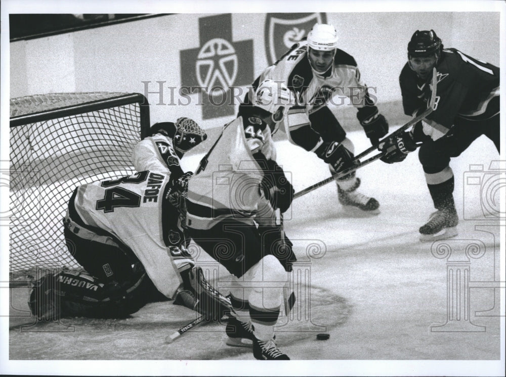 1998 Press Photo Byron Dafoe, Dave Ellett, Darren Van Impe and Robert Kron - Historic Images