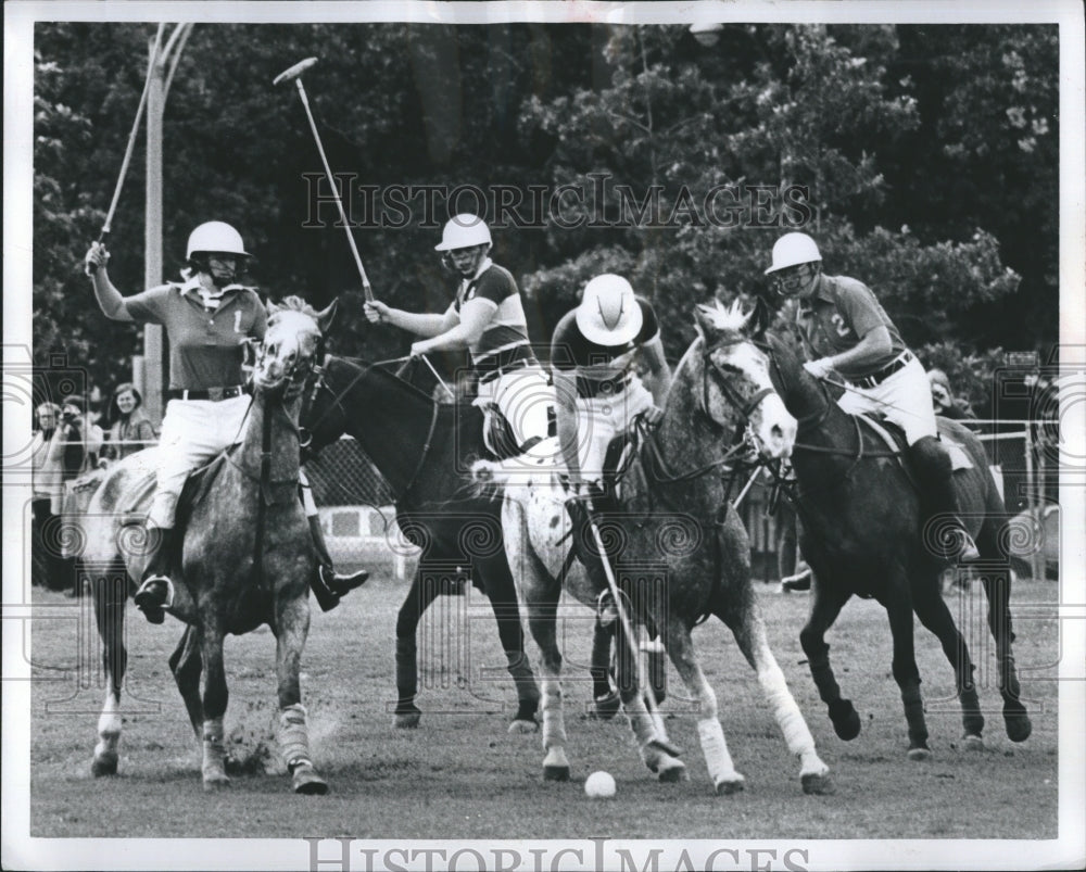 1977 Press Photo Myopa Hunt Club - Historic Images