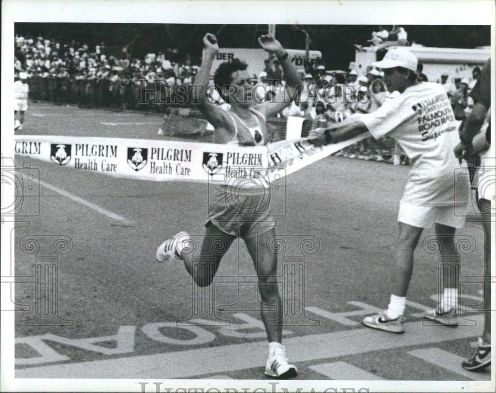 1989 Press Photo Aurora Cunha - Historic Images