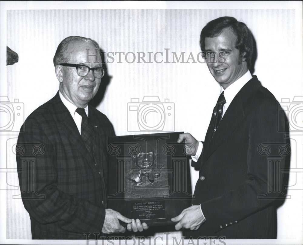 1976 Press Photo Mickey McConnell, Bryon Boothe - Historic Images