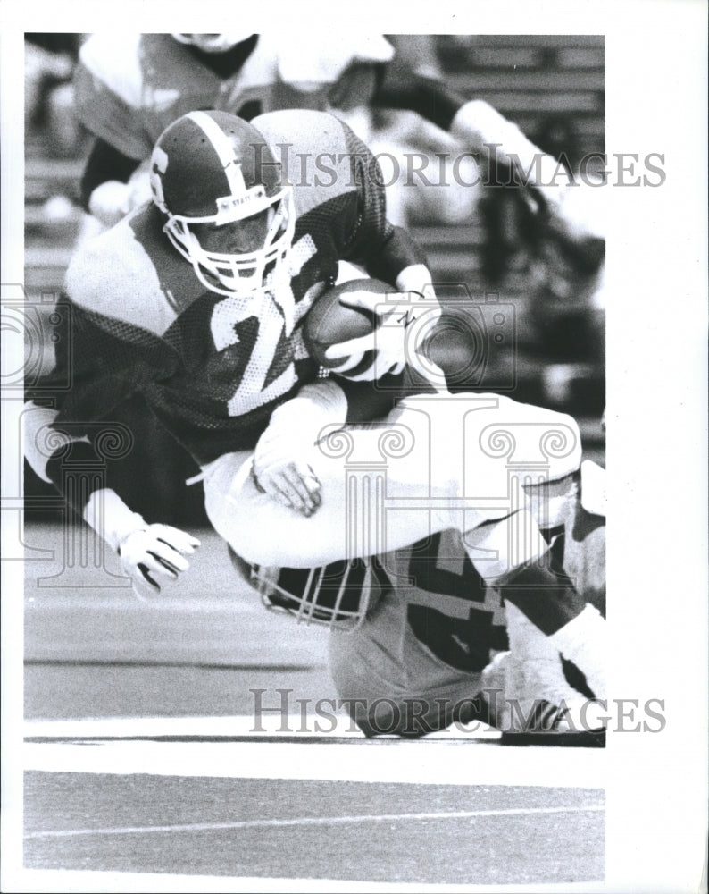 1990 Press Photo MSU Defensive Tackle Willie Hall and tailback Craig Thomas - Historic Images
