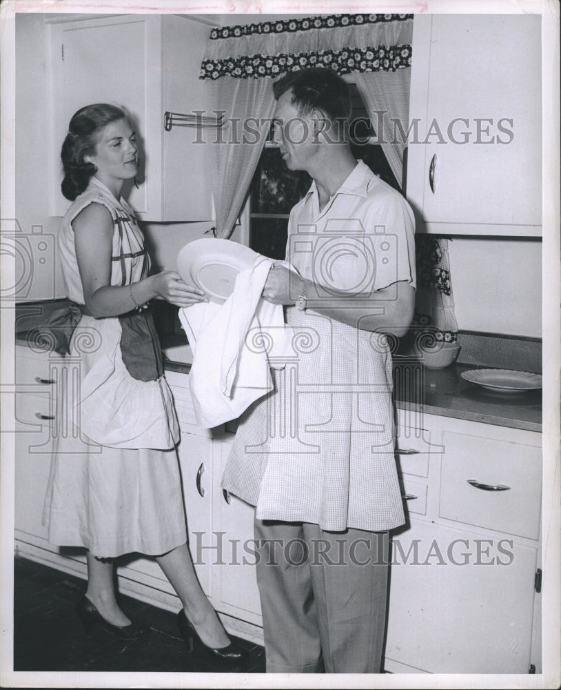 1954 Press Photo Mac Millan Milwaukee Braves - Historic Images