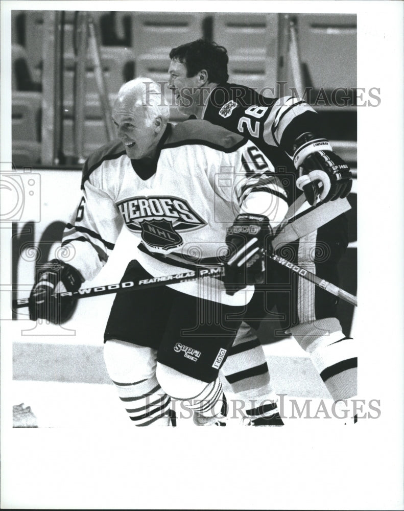 Press Photo Henry Richard and Don Awrey - Historic Images