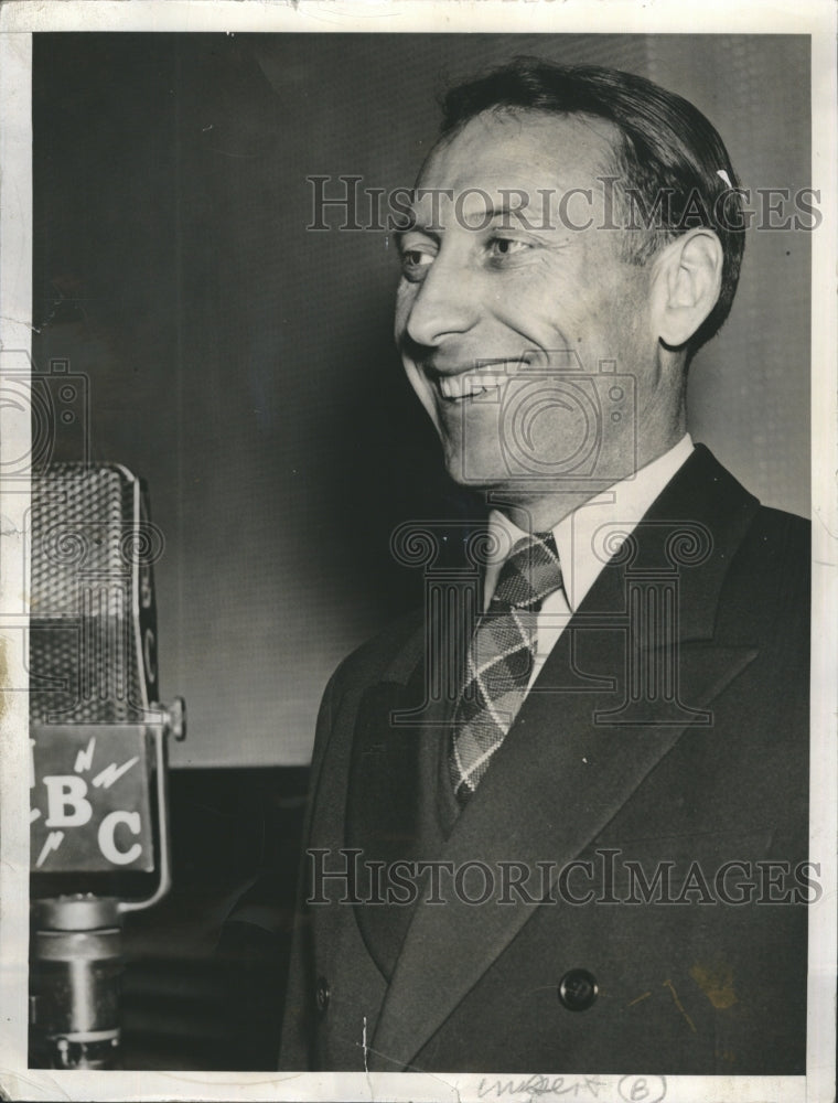 1938 Press Photo Mile Mark - Historic Images