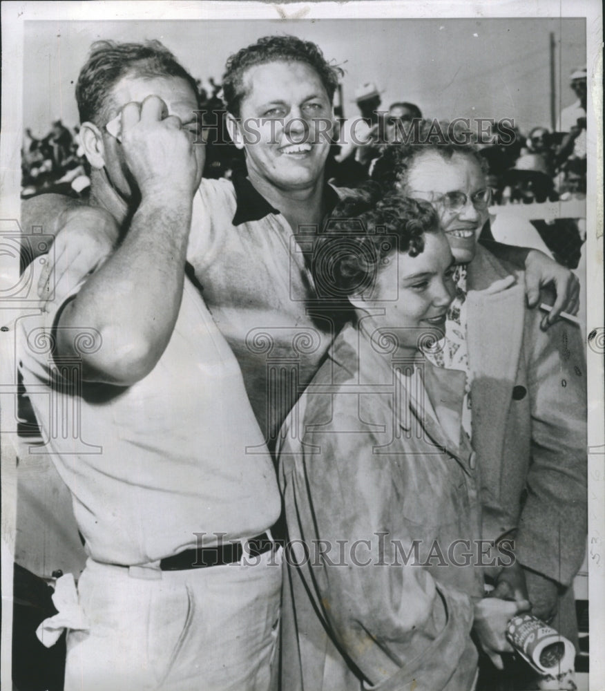 1952 Troy Ruttman and family-Historic Images