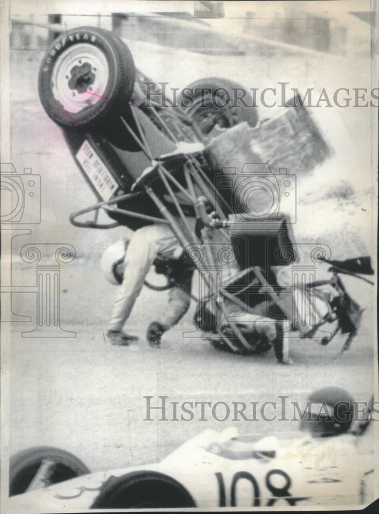 1970 Robert Cunningham trapped under his racer-Historic Images