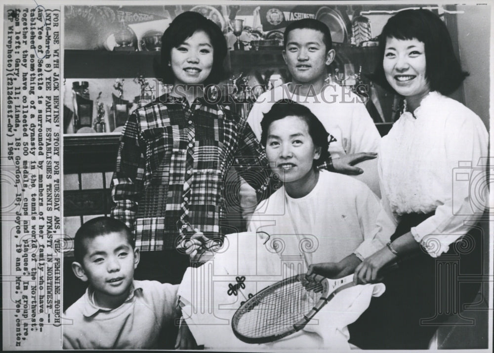 1965 Press Photo Amy Yee Family - Historic Images