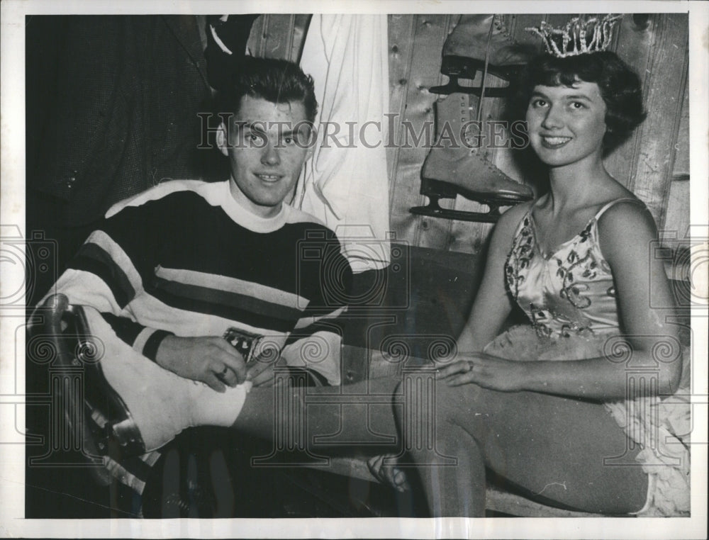 1955 Press Photo Erica Batchelor Lortenz Fries - Historic Images