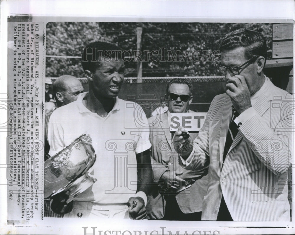 1967 Press Photo Arthur Ashe wins men&#39;s singles - Historic Images