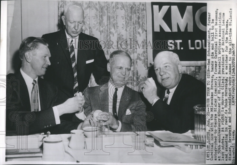 1958 Press Photo Red Schoendienst George Sisler St. Louis Cardinals Warren Giles - Historic Images