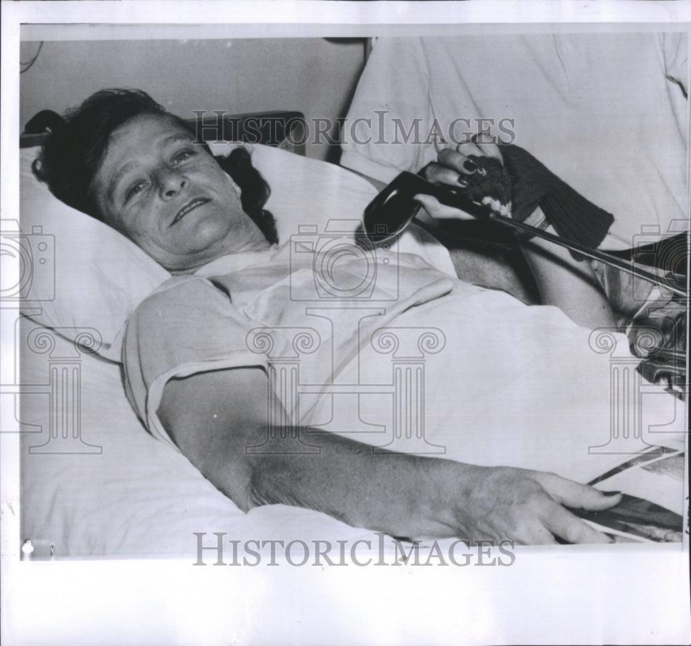 1955 Press Photo Golfer Baby Didrikson Zaharias Back Surgery - RSH25367 - Historic Images