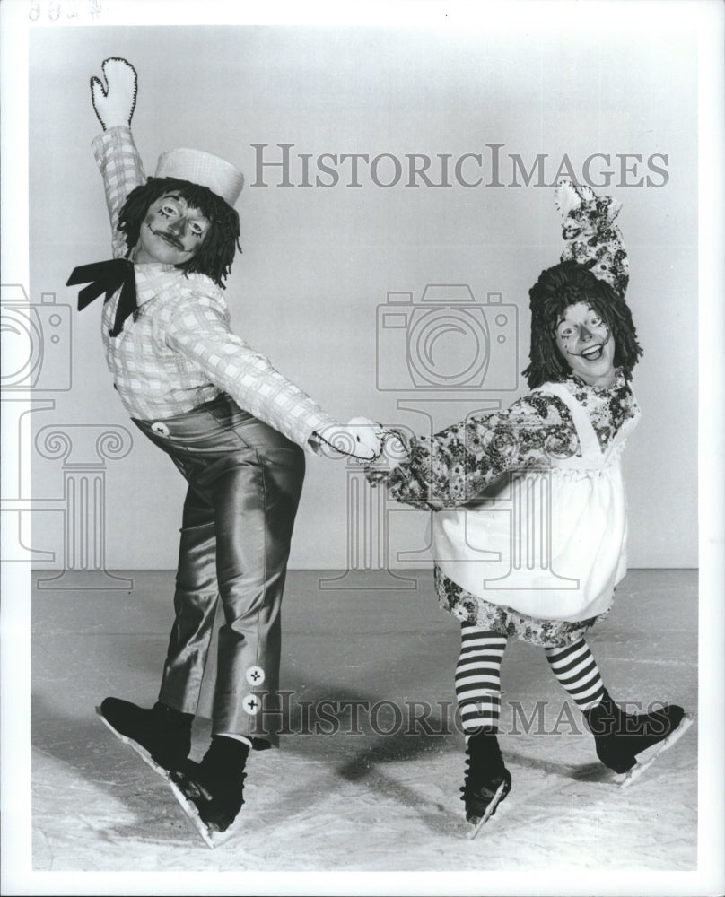 1974 Judy Schwomeyer Jim Sladky Ice Follies-Historic Images