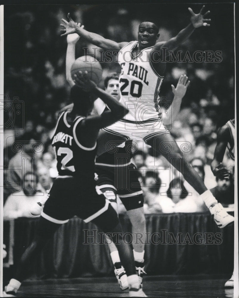 1989 DePaul Player Melvon Foster On Defense Notre Dame Elmer Bennett-Historic Images