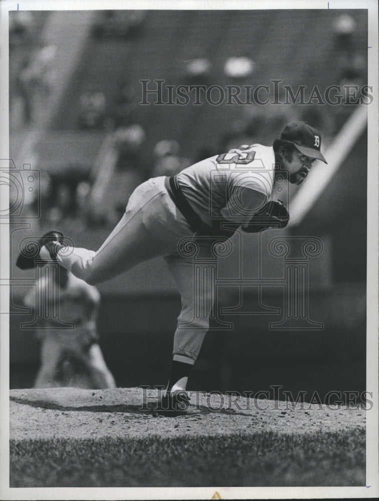 1992 Press Photo Luis Tiant - Historic Images