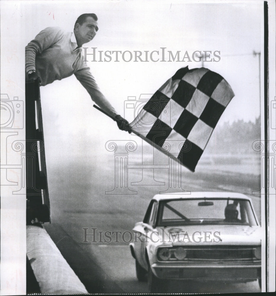 1967 Press Photo Parnelli Jones - RSH26723 - Historic Images