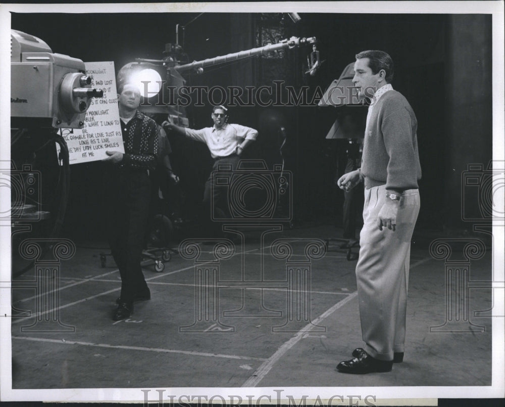 1957 Press Photo Perry Como Show - Historic Images