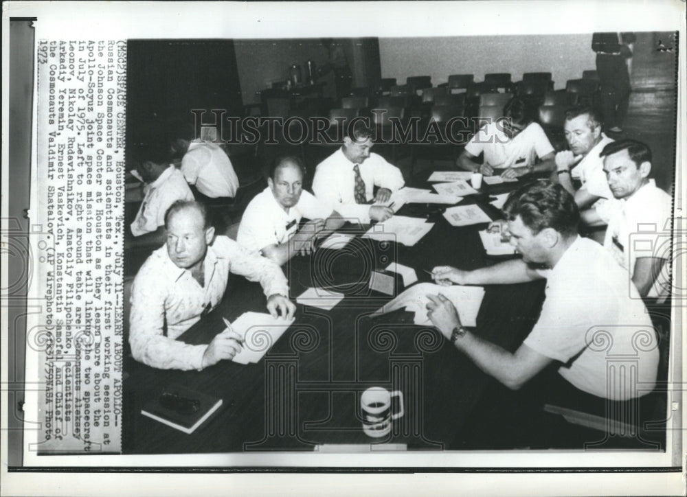 1973 Press Photo Russian American Crews - RSH27319 - Historic Images