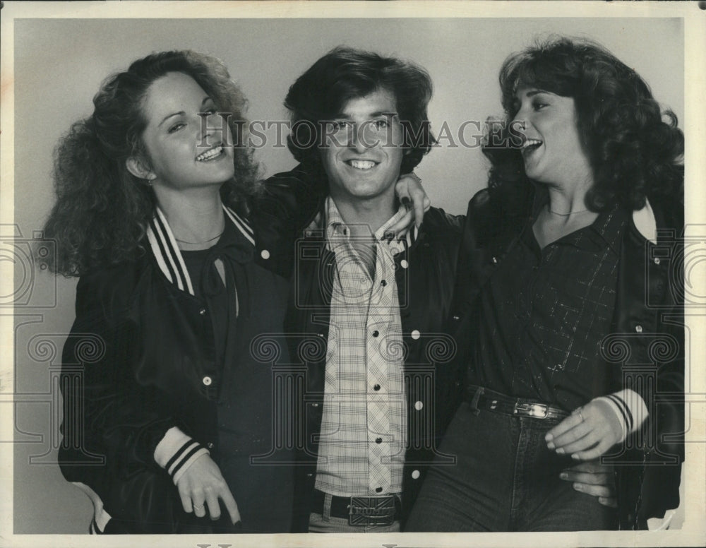 1981 Press Photo Melissa Sue Anderson Robert Carradine Talia Balsam - RSH27535 - Historic Images