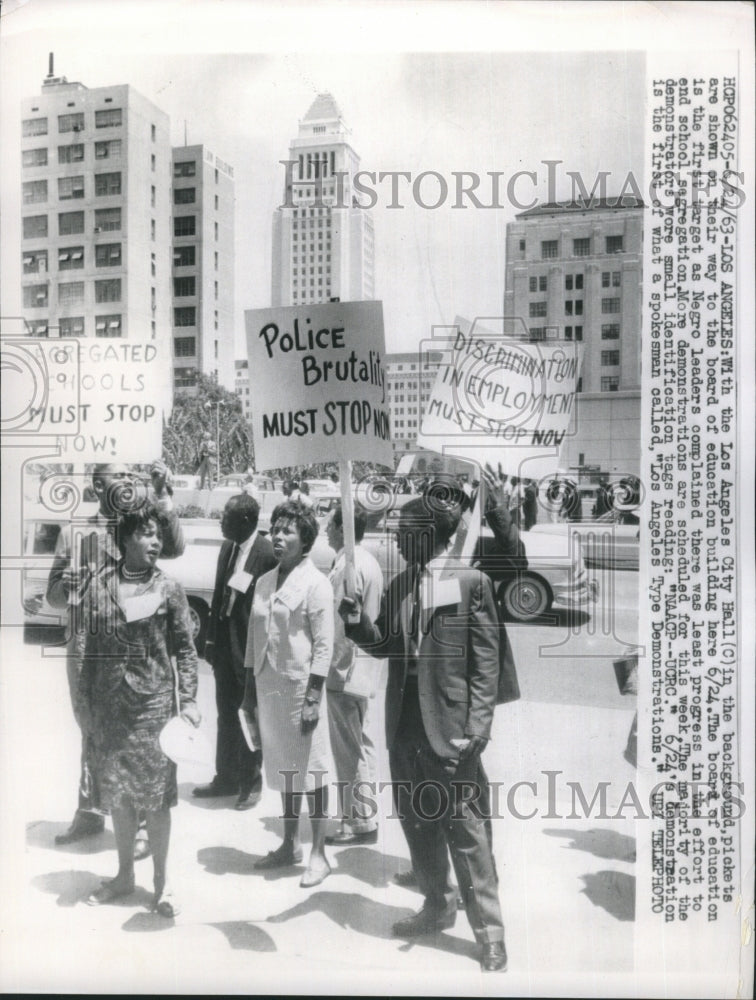 1963 Press Photo Los Angeles City Hall Demonstrations - RSH27691 - Historic Images