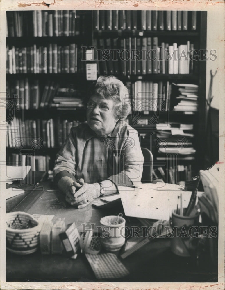 1973 Press Photo Margaret Mead in her office. - RSH28239 - Historic Images