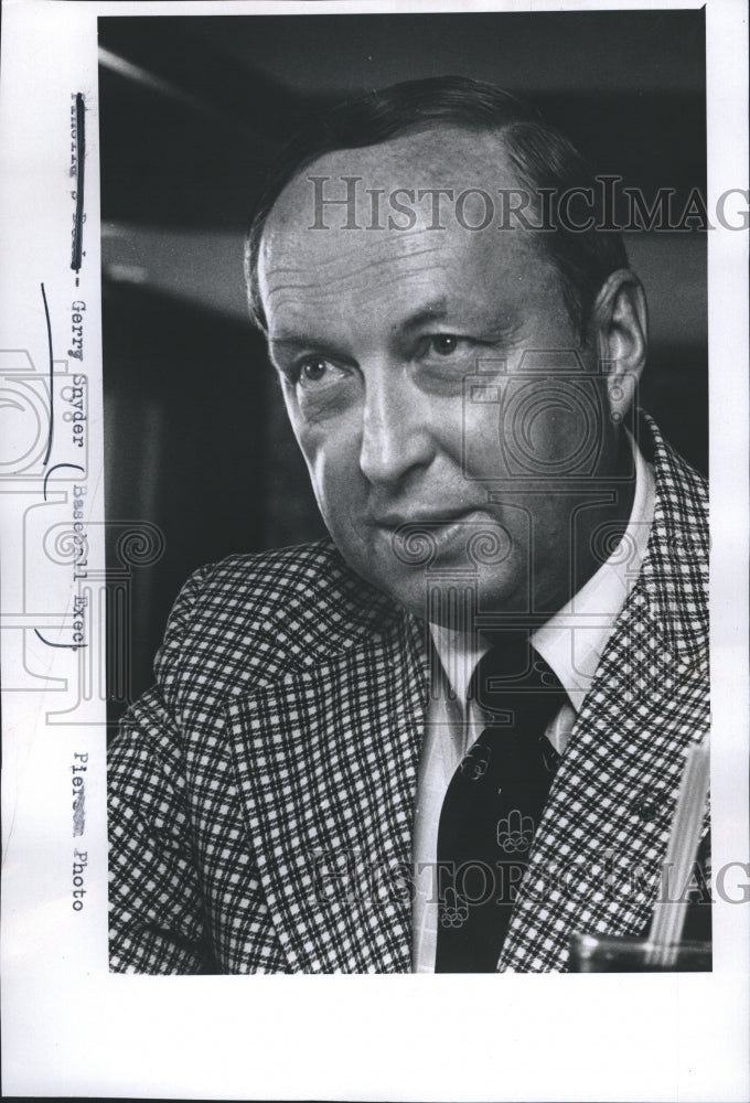 1976 Press Photo Gerry Snyder, Toronto baseball executive. - RSH28259 - Historic Images