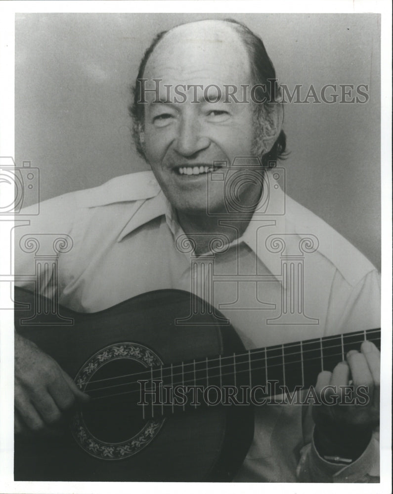 Press Photo Jazz guitarist Charlie Byrd - Historic Images