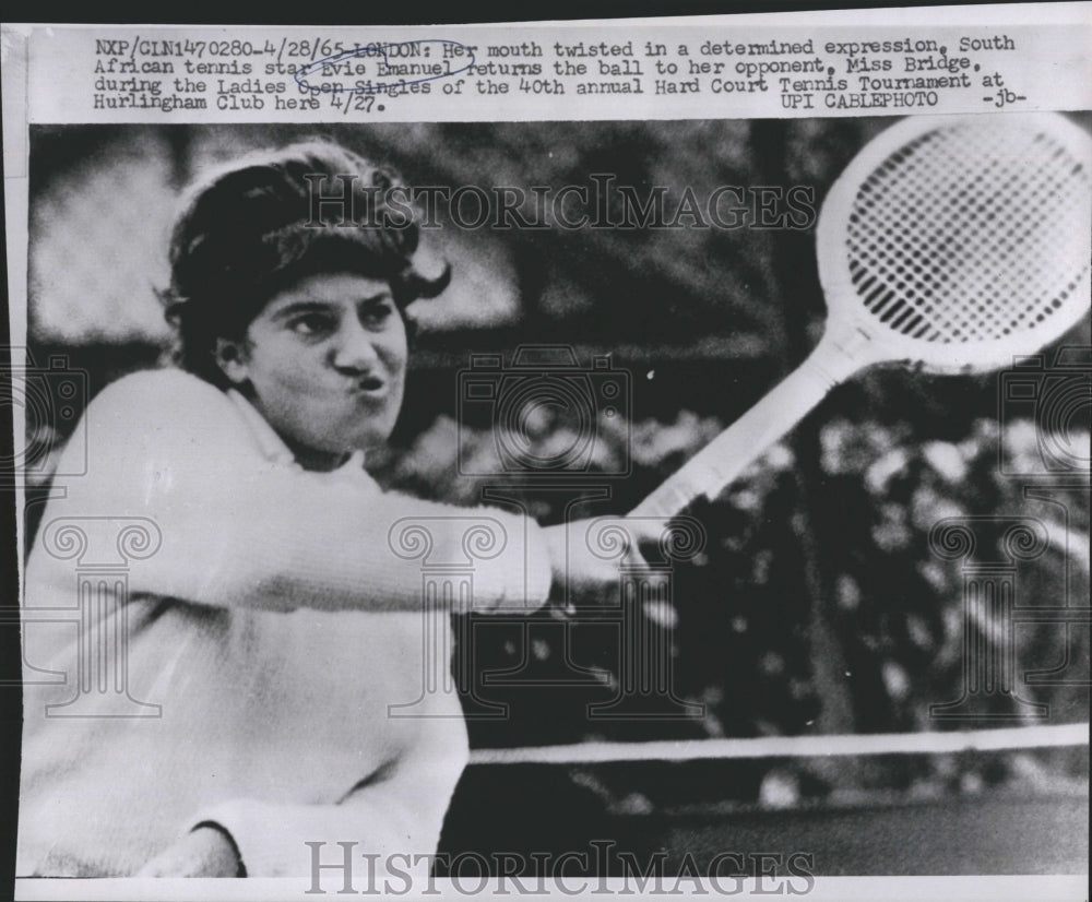 1965 Press Photo Evie Emanuel South Africa - RSH29577 - Historic Images