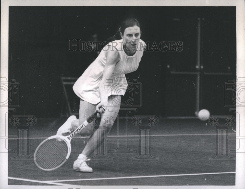 1972 Press Photo Durr at Virginia Slims Tennis - Historic Images