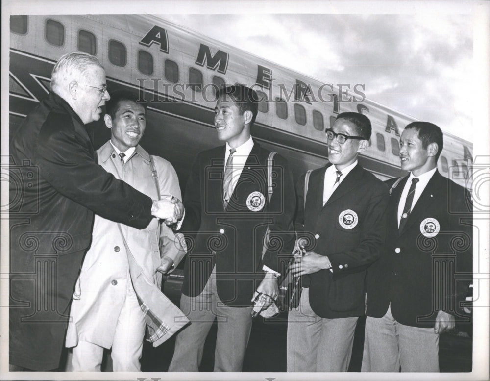 1966 Press Photo Will Coney, Hirokazu Okabe, Kenji Kimihara &amp; Seiichiro Sasaki - Historic Images