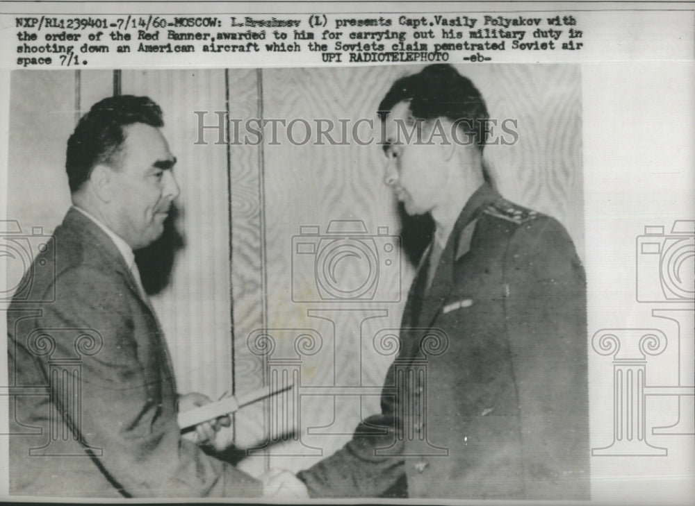 1960 Capt. Vasily Polyakov presented with order of Red Banner - Historic Images