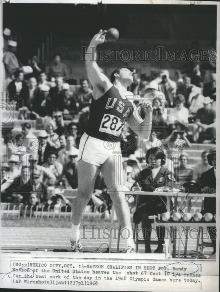 1968 Press Photo Randy Matson heaves the shot 67 feet 10 1/4 inches - Historic Images