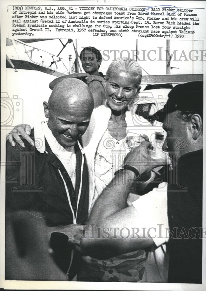 1970 Press Photo Bill Ficker, skipper of Intrepid,wife Barbara gets toast from - Historic Images