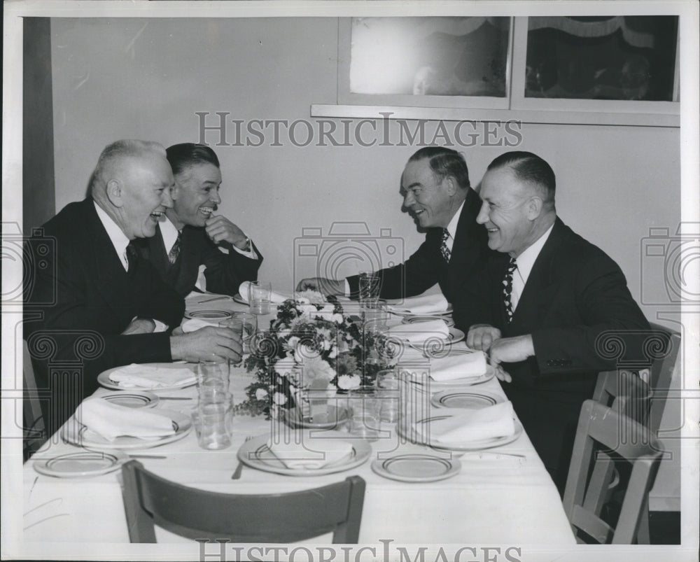 1946 Press Photo Texas League Convention Kouns Roberts - RSH32365 - Historic Images
