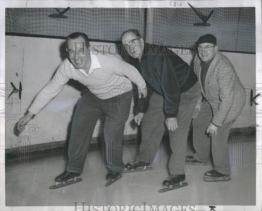 1958 Press Photo Ike Borofsky Harvey Allen Bill Holman Practice Silver Skates - Historic Images