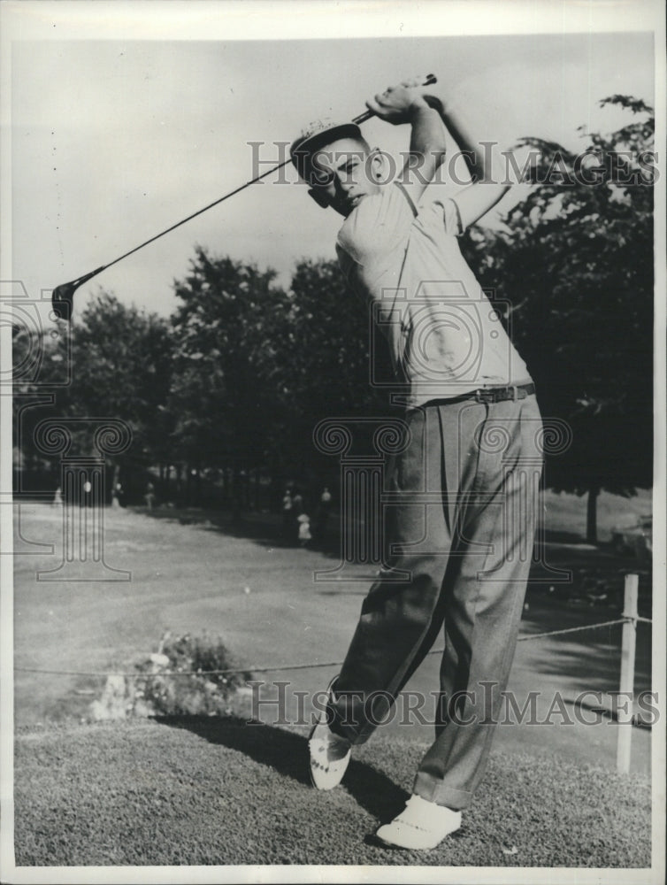 1957 Press Photo Canadian golfer Bobby Panasiuk, age 15. - Historic Images