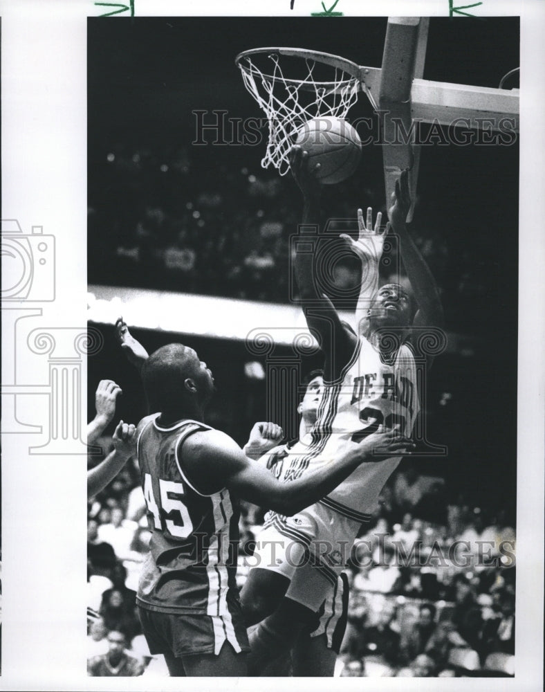 1989 Darrell White of Duquesne Stanly Brundy DePaul - Historic Images