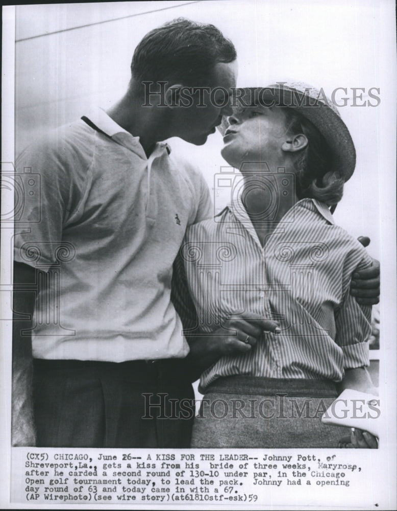 1959 Press Photo PGA Golfer Johnny Pott Wife Maryrose Chicago Open Tournament - Historic Images