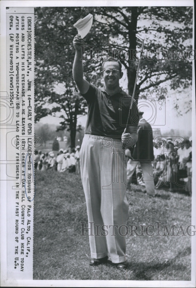 Press Photo Professional Golfer Bobby Rosburg, Grins and lifts Eyeshade. - Historic Images