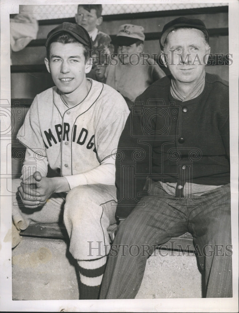 1948 Press Photo Capt Dick Rigarzio &amp; coach William (Sonny) Foley, of Cambridge - Historic Images