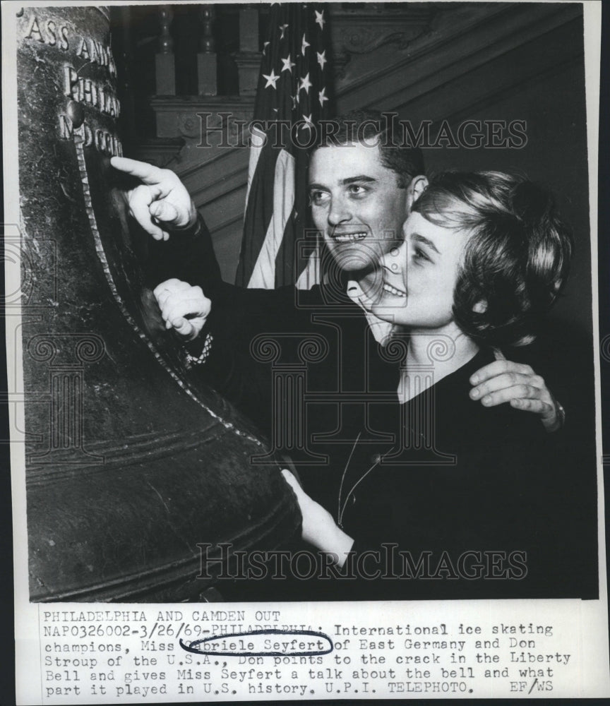 1969 Press Photo Figure skating champions Gabriele Seyfert and Don Stroup - Historic Images